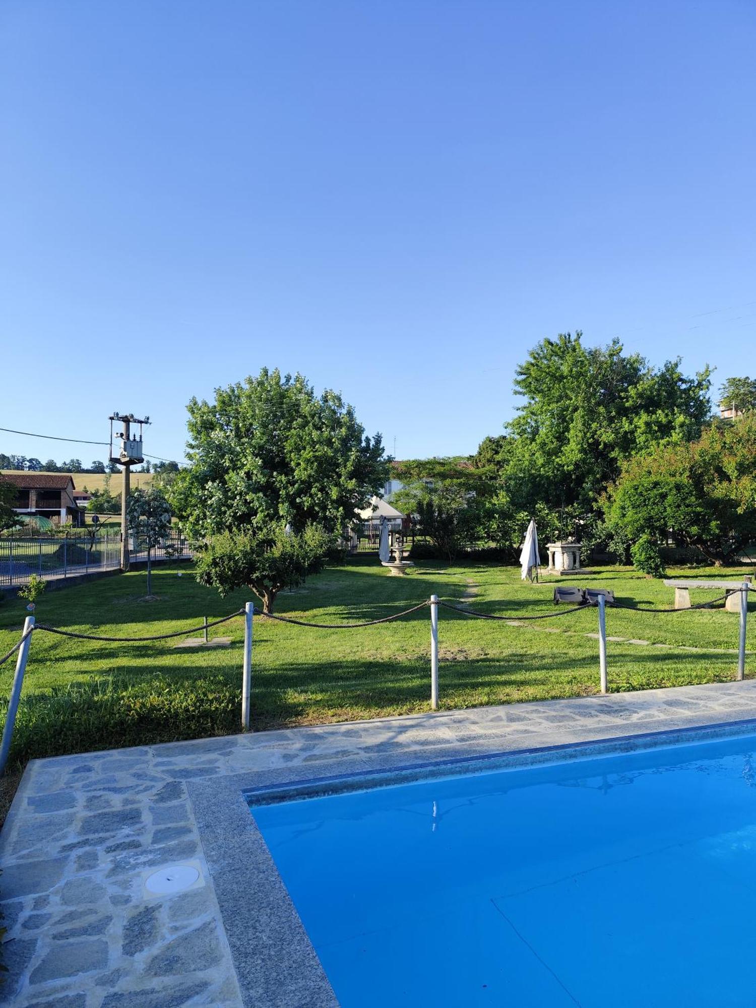 La Crota Hotel Asti Kültér fotó